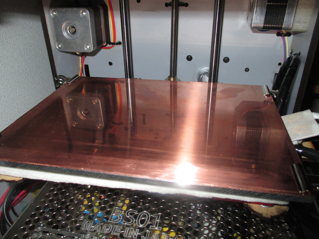 3Dプリンタ「BS01」のヒートベッドの上に取り外し式の銅板を設置して